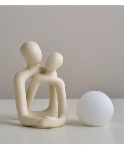Statue en résine d'un couple d'amoureux – Image 3